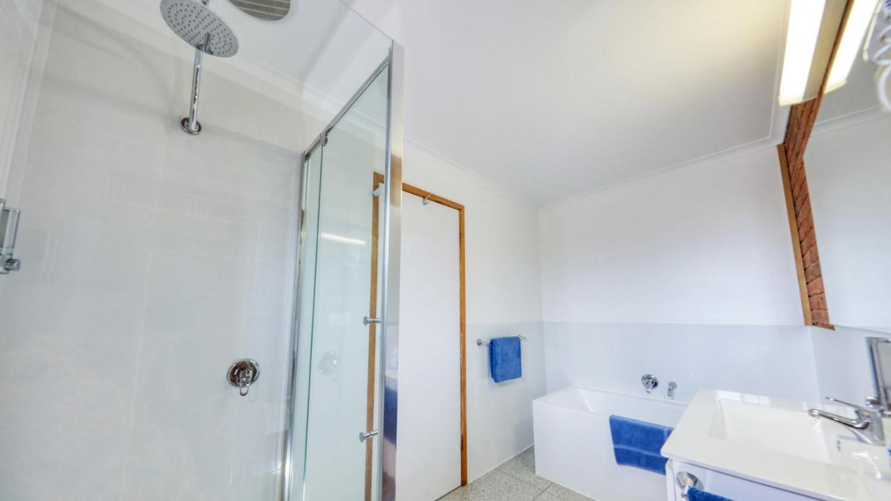 Tooleybuc Club Motor Inn Экстерьер фото